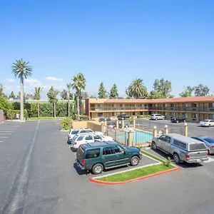 Seville - Airport/chino Motel
